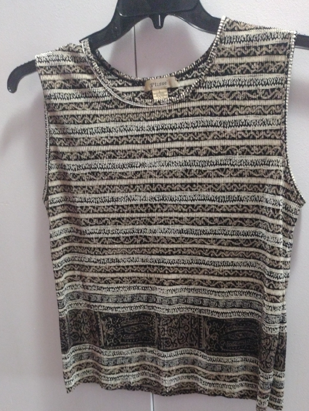Sleeveless Striped Knit Tank Top Accordion Fold - Black & Cream